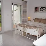 Paraiso Blanco * نيرخا