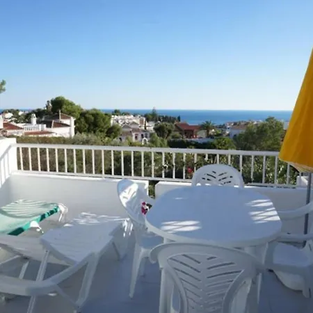 Paraiso Blanco Tatil Evi Nerja